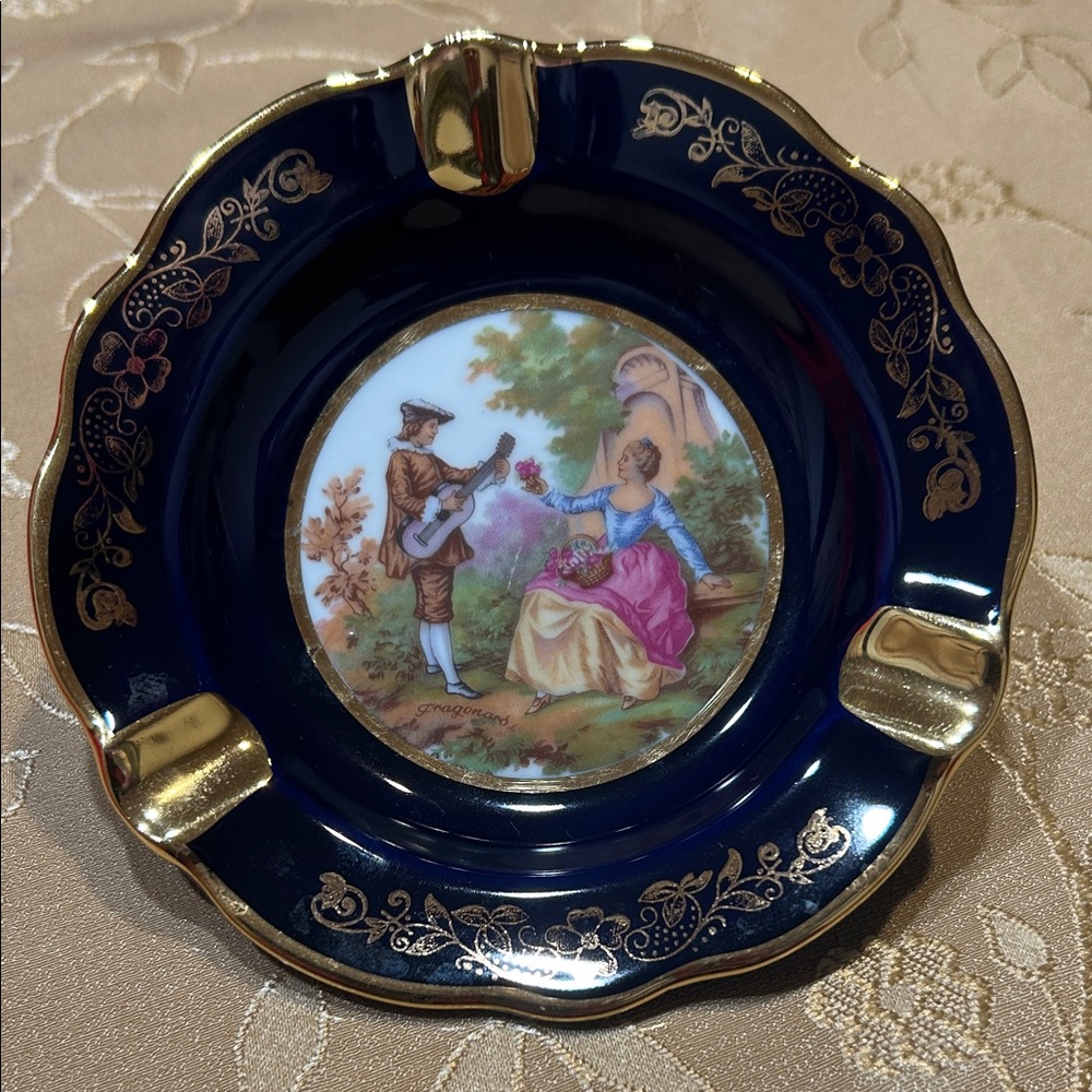 Elegant Vintage Limoges Gold and Blue Decorative Ashtray